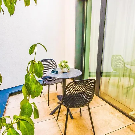 Carol 1 Hotel de apartamente