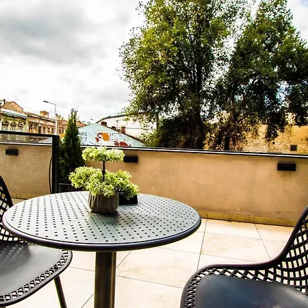 Carol 1 Appart hôtel 4*