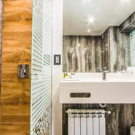 Carol 1 Lejlighedshotel